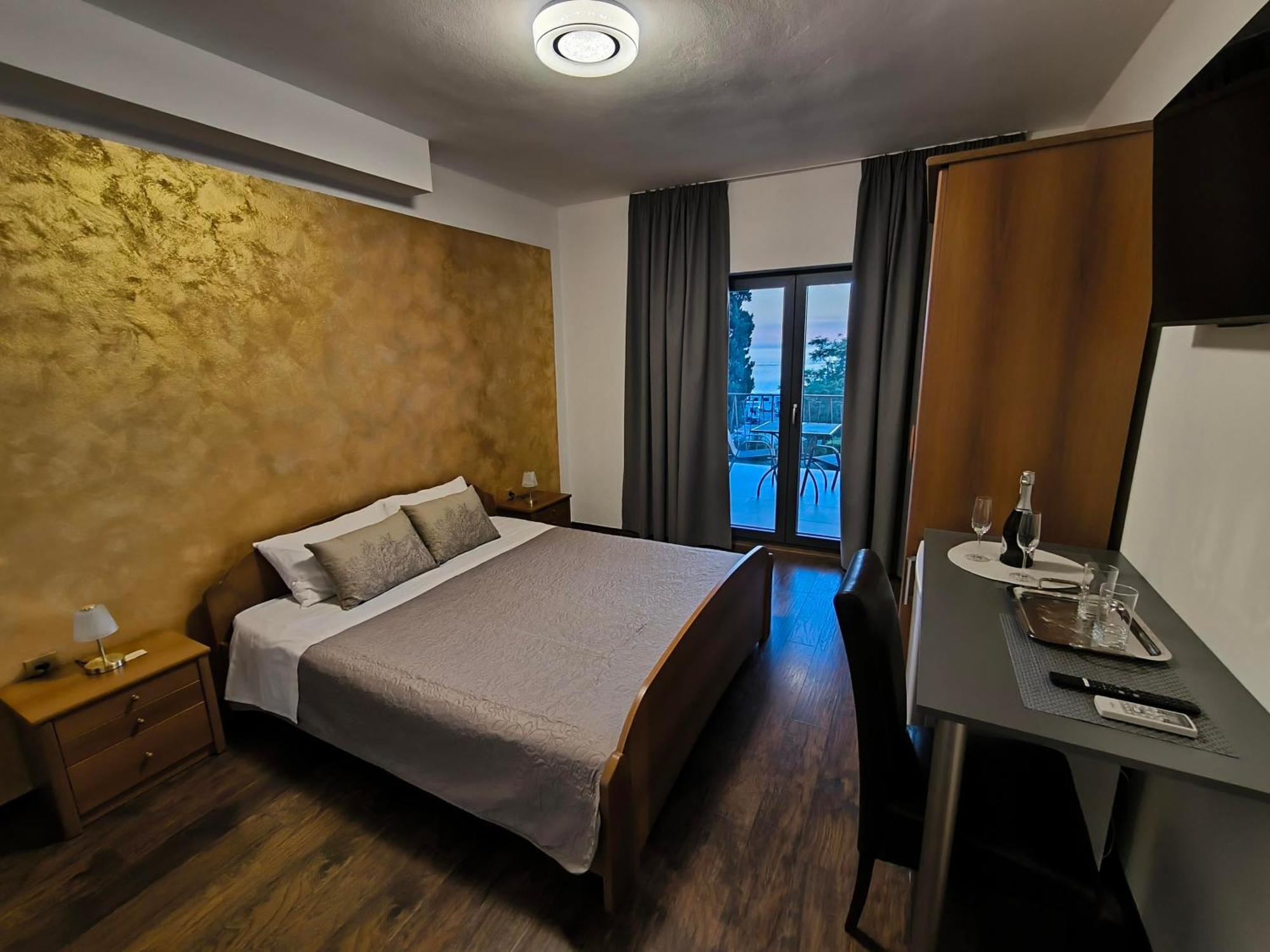 Rooms And Apartment Matika Rovinj Eksteriør bilde